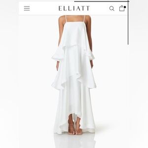 NWT Tilly Tiered Maxi Dress in White Size Small